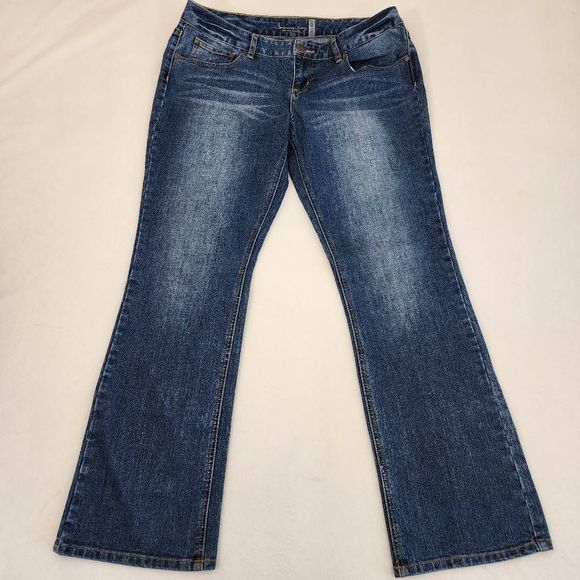 American Rag Cie Curvy Boot Leg Jeans Women's Blue Size 13R - Picture 6 of 10
